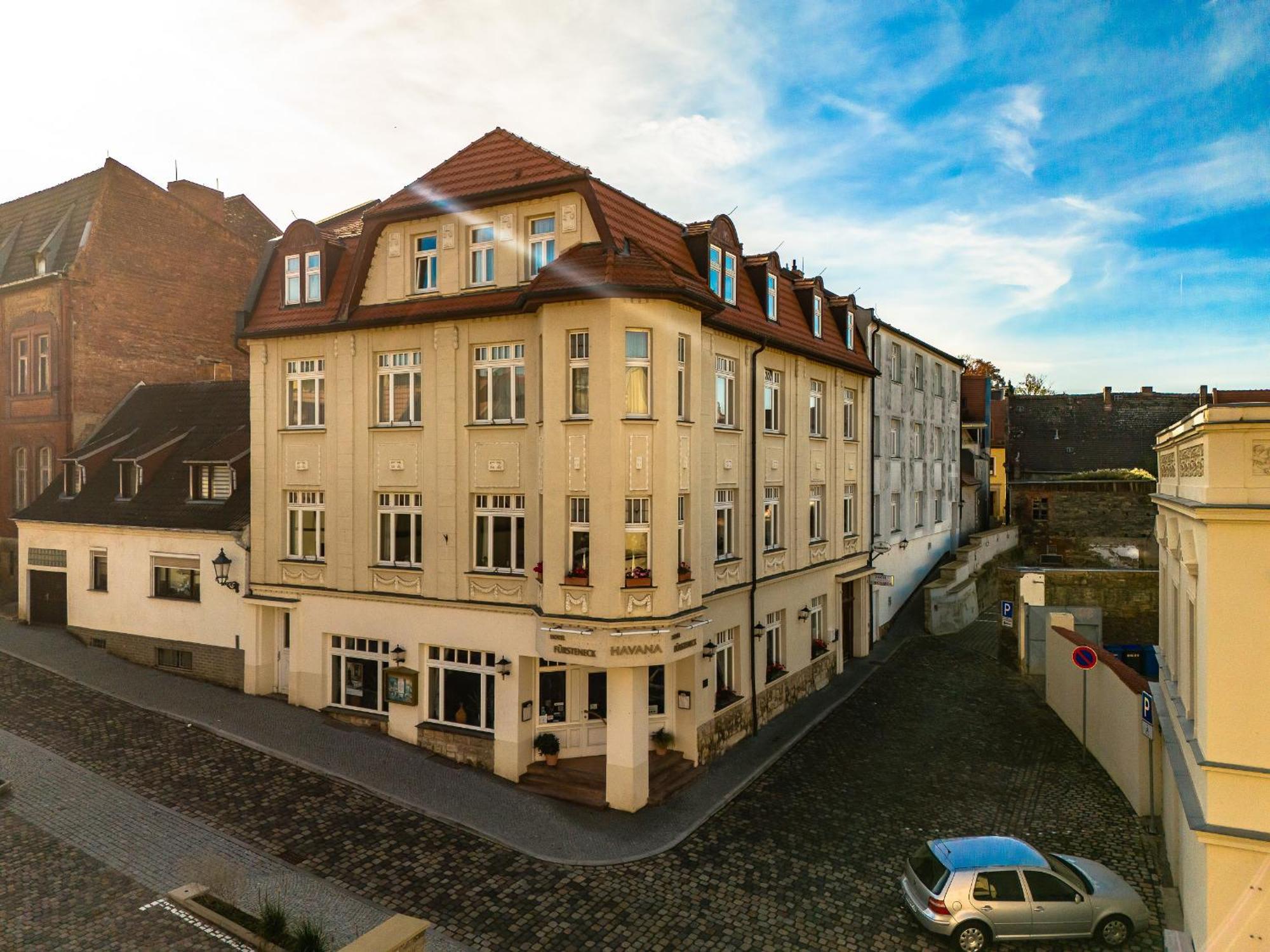 Hotel Fuersteneck Bernburg Extérieur photo