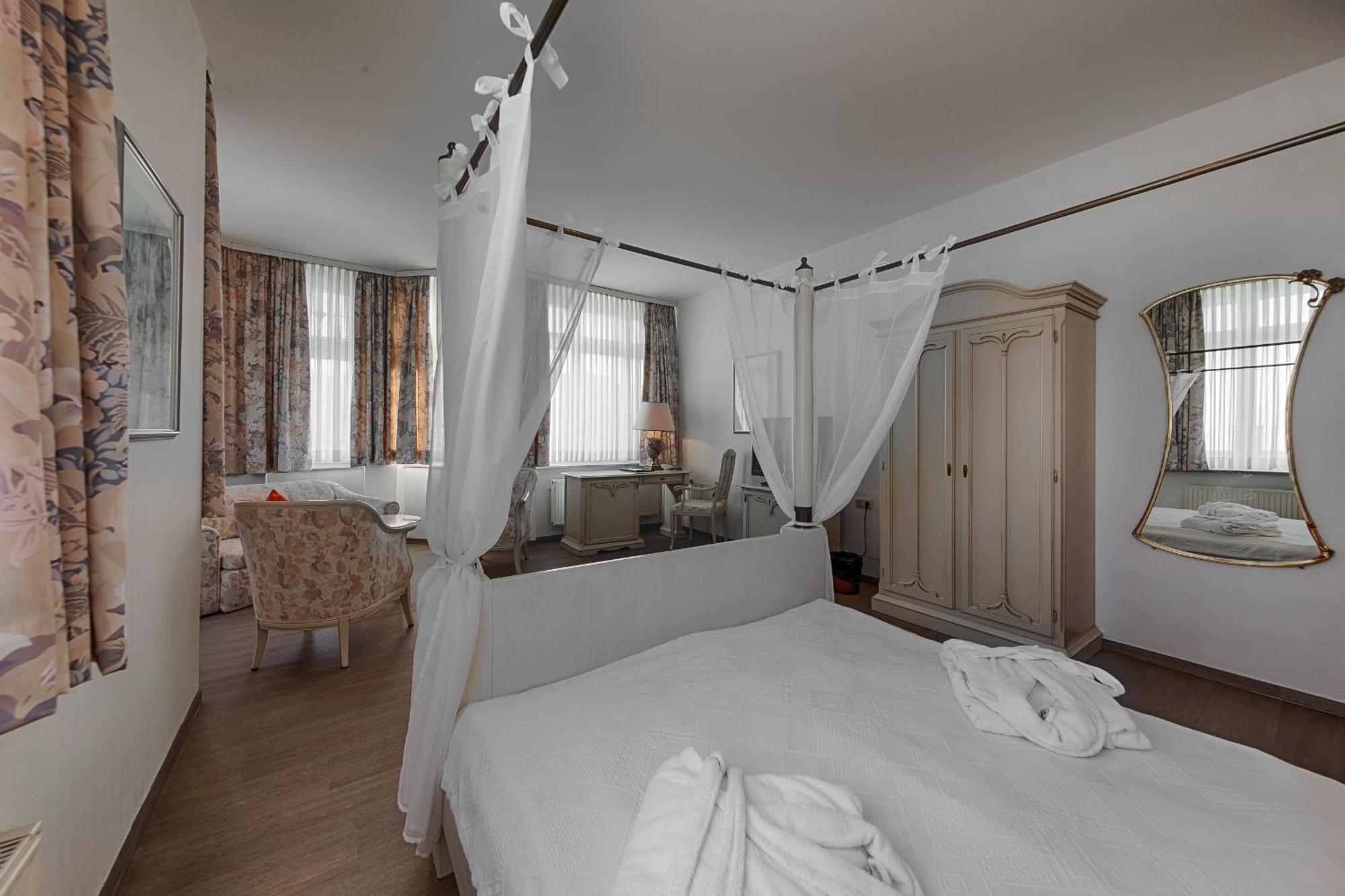 Hotel Fuersteneck Bernburg Extérieur photo