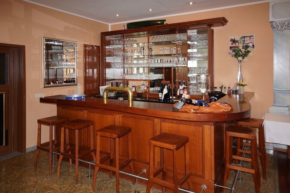 Hotel Fuersteneck Bernburg Extérieur photo