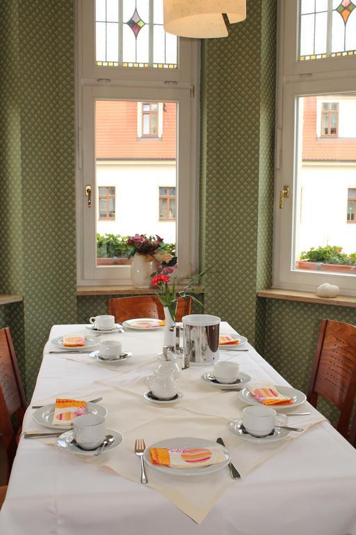 Hotel Fuersteneck Bernburg Extérieur photo